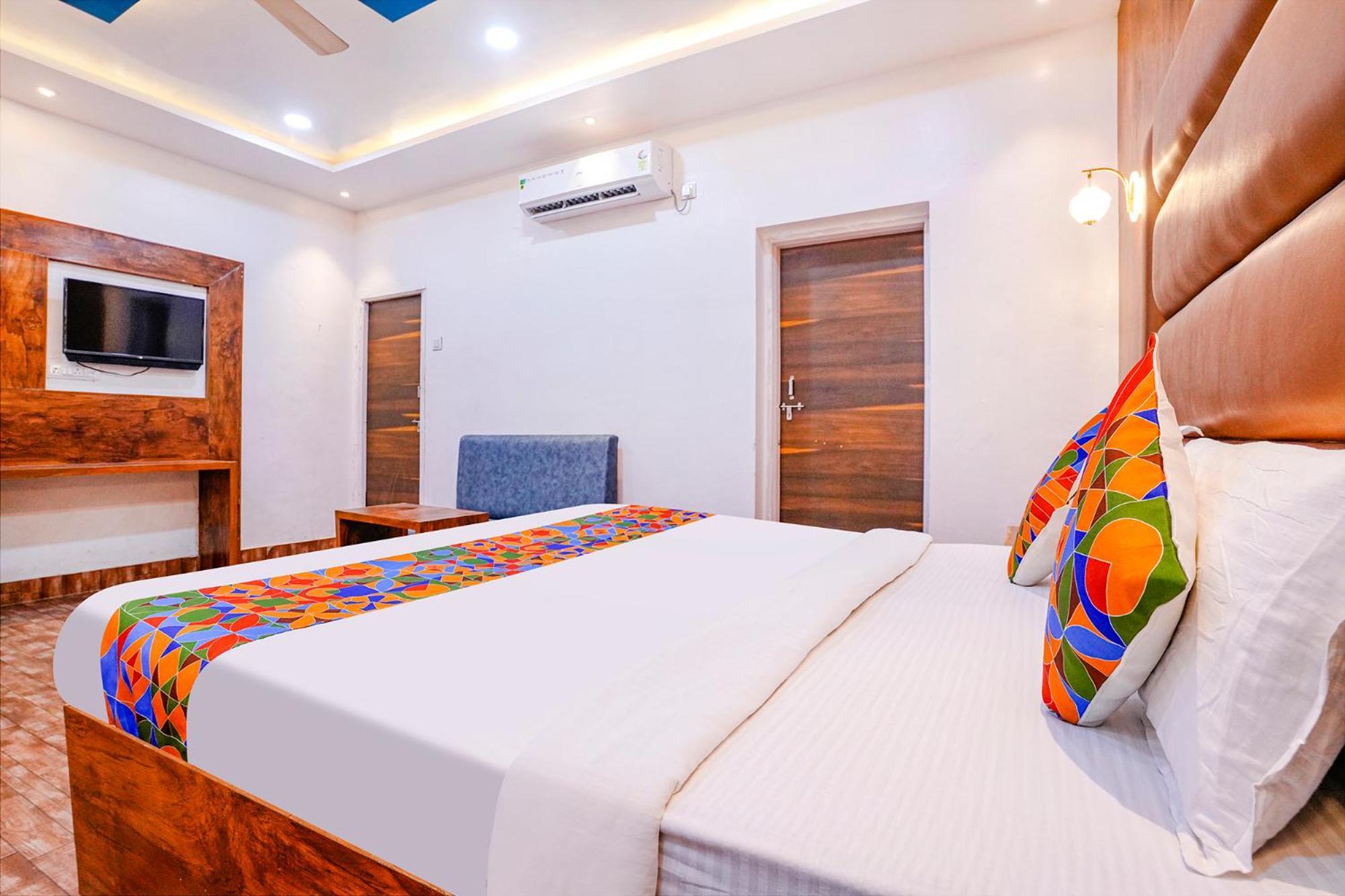 Fabhotel Lime Ras Palace Аурангабад Екстериор снимка