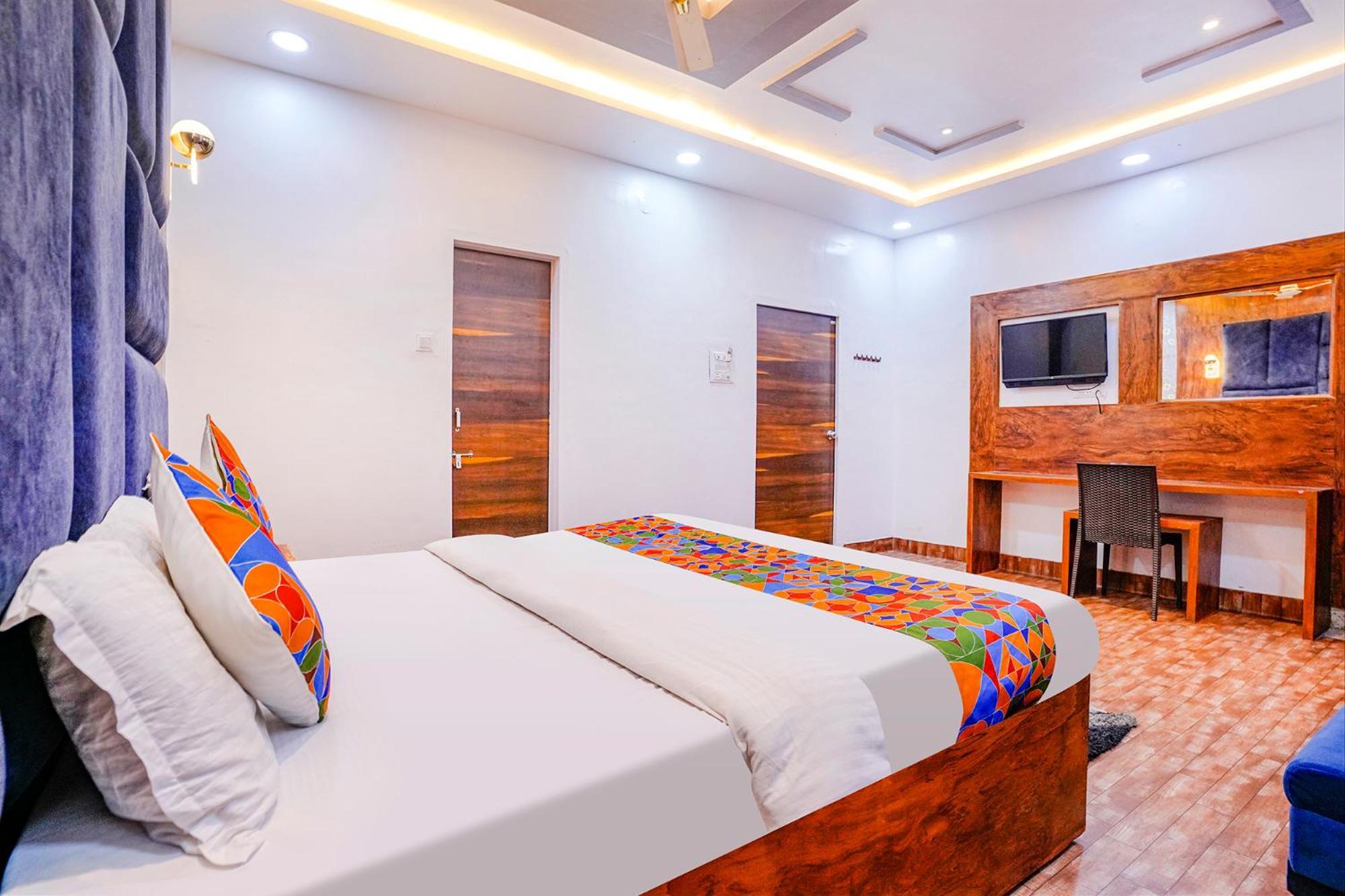 Fabhotel Lime Ras Palace Аурангабад Екстериор снимка
