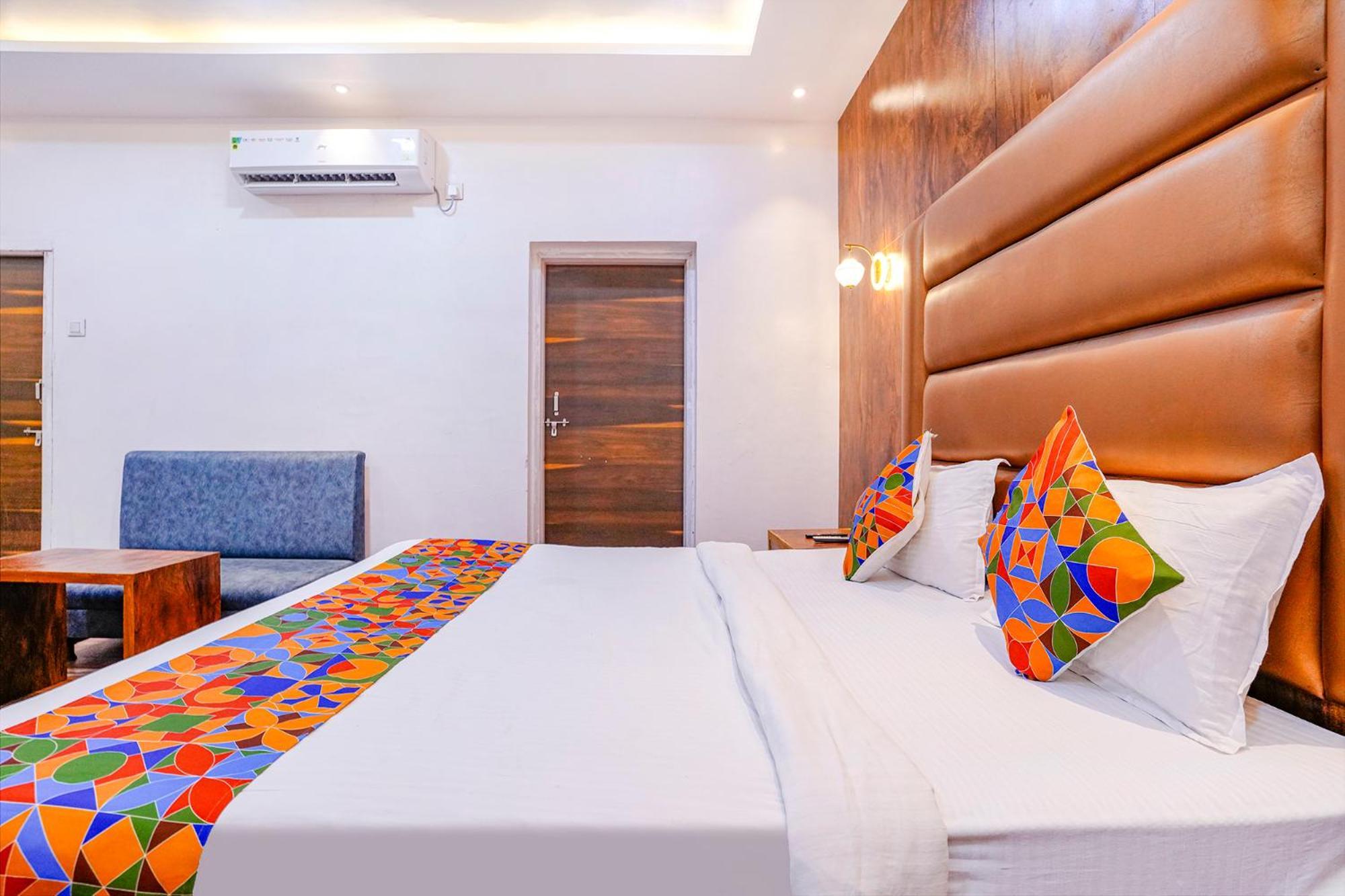 Fabhotel Lime Ras Palace Аурангабад Екстериор снимка
